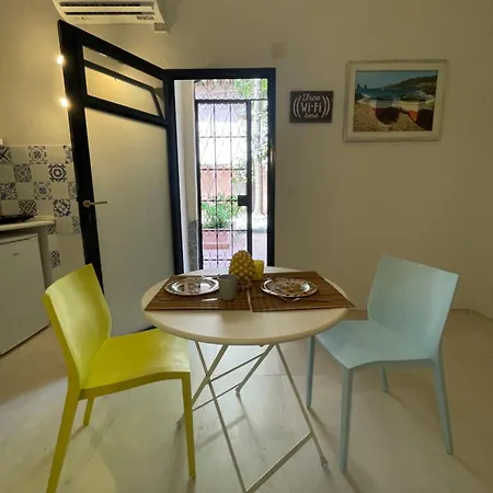 Corte Capuana Apartment *